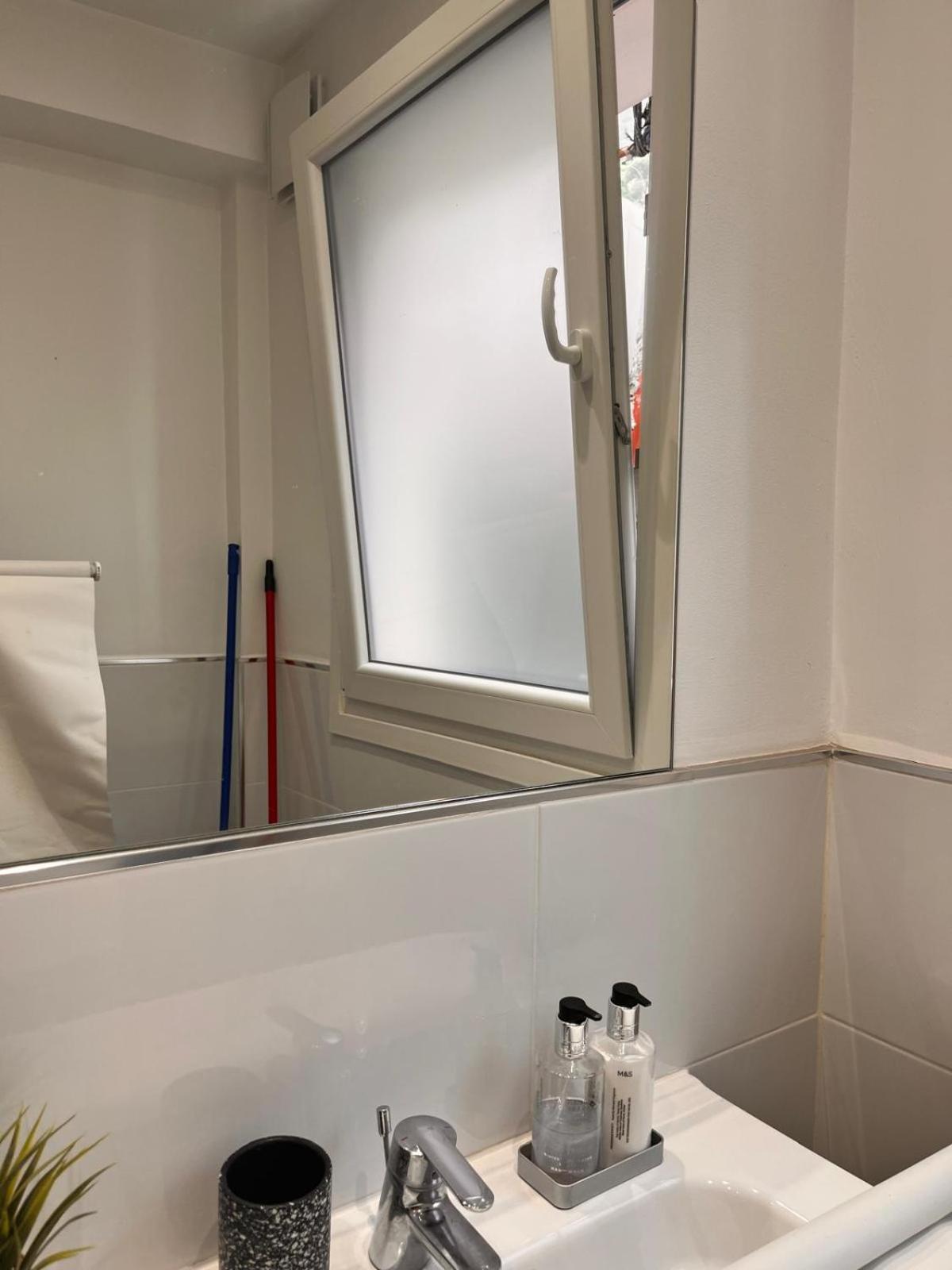 269 Main Street 3 Bedrooms Gem Gibraltar Buitenkant foto